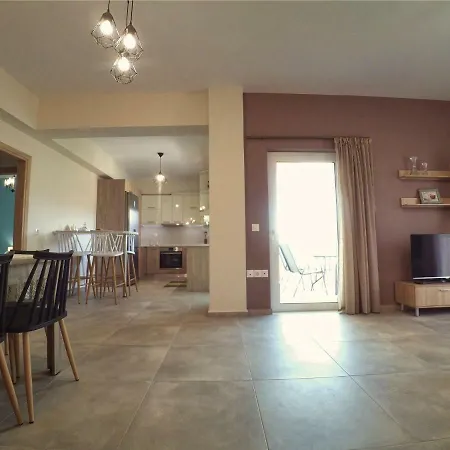 Tonia's Apartment *